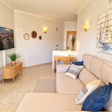 Blue Ocean View - Walk, Sea View, Parking, Ac *